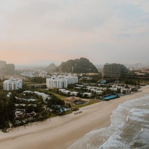 Melia Danang Beach Resort (5N - Dlx)