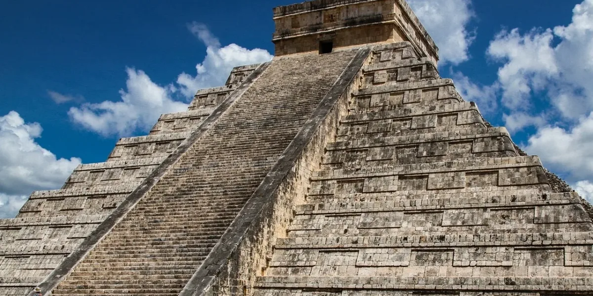 Chichen Itza (Mayan ruins)